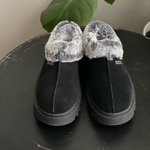 Skechers Women's Fortress Clog Slipper - Picture 4 of 11